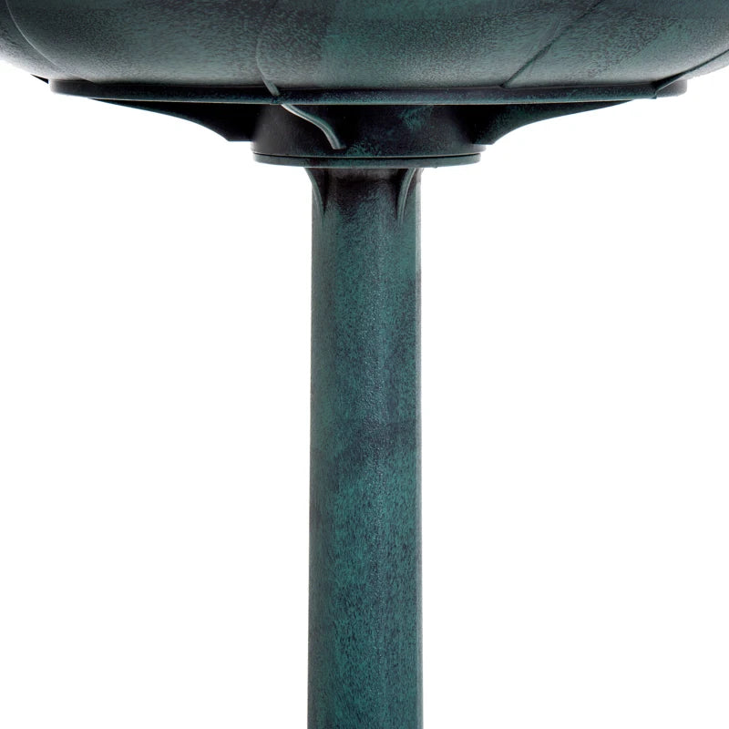 Green Garden Bird Bath with Scallop Pattern, 50cm